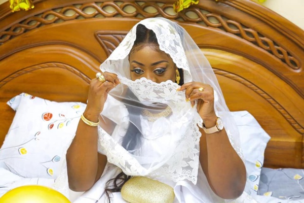 La réaction de l'Apériste Fatoumata Bathily après la célébration de son mariage: "Il m'a fait le plus  beau des cadeaux d'anniversaire ... "