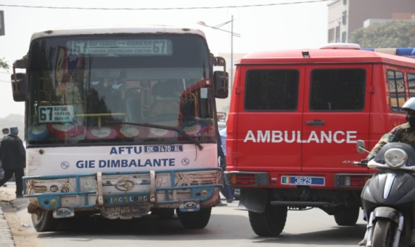DAKAR: Un homme décède dans un bus Aftu de la ligne... DAKAR: Un homme décède dans un bus Aftu de la ligne...