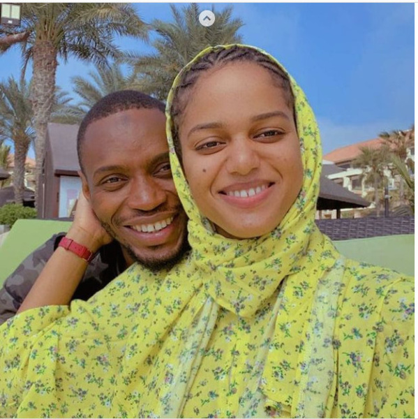 Le joueur Diafra Sakho et sa femme se la coulent douce à Dubaï