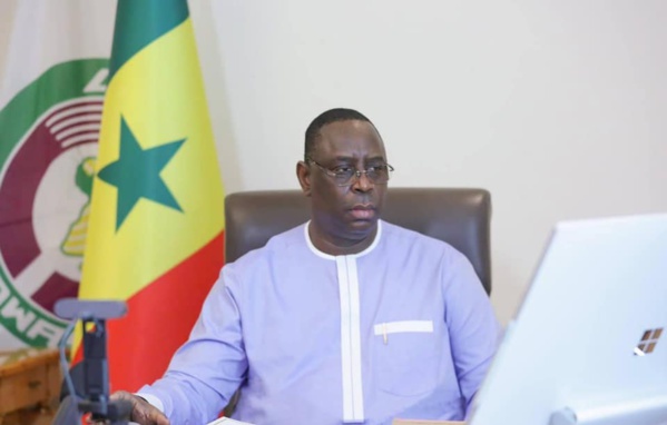 Des experts proposent huit mesures à Macky pour éradiquer la Covid-19
