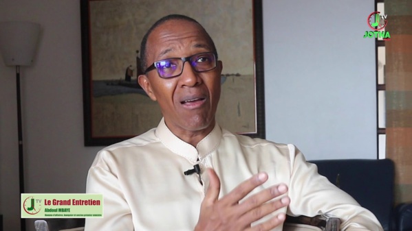 Abdoul Mbaye tire Macky : «Comment peut on prétendre représenter 80% des électeurs et s’acharner au marteau sur les 20% restant? » Abdoul Mbaye tire Macky : «Comment peut on prétendre représenter 80% des électeurs et s’acharner au marteau sur les 20% restant? »