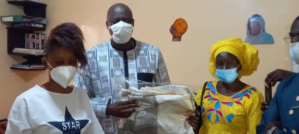 Ziguinchor : Le Ministre d'Etat Benoît Sambou visite une unité de transformation de fruits ,légumes, céréales...