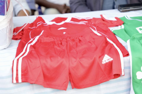 Ziguinchor : Le Président Seydou Sané "sauve" des clubs Handisports Ziguinchor : Le Président Seydou Sané "sauve" des clubs Handisports