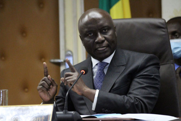 Idrissa SECK aux membres du CESE : "Rien de ce qui préoccupe nos compatriotes ne doit échapper à notre vigilante attention" Idrissa SECK aux membres du CESE : "Rien de ce qui préoccupe nos compatriotes ne doit échapper à notre vigilante attention"