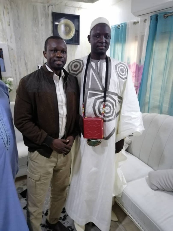 Serigne Modou Bousso DIENG chez SONKO : On veut nous faire croire qu'il y a une justice au Sénégal..." Serigne Modou Bousso DIENG chez SONKO : On veut nous faire croire qu'il y a une justice au Sénégal..."
