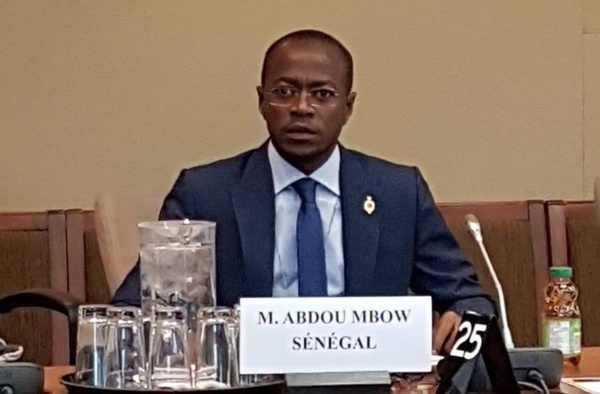Abdou Mbow : « Tant que Macky Sall sera à la tête de l'État, personne ne va déstabiliser ce pays encore moins ses institutions » Abdou Mbow : « Tant que Macky Sall sera à la tête de l'État, personne ne va déstabiliser ce pays encore moins ses institutions »