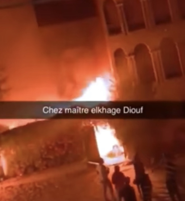 Le domicile de l'avocat d'Adji SARR finalement incendié...