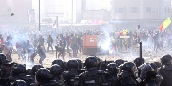 Lecture des événements des 4 et 5 mars 2021 : Et si la jeunesse avait raison ? (Par Amadou Danso APR) Lecture des événements des 4 et 5 mars 2021 : Et si la jeunesse avait raison ? (Par Amadou Danso APR)
