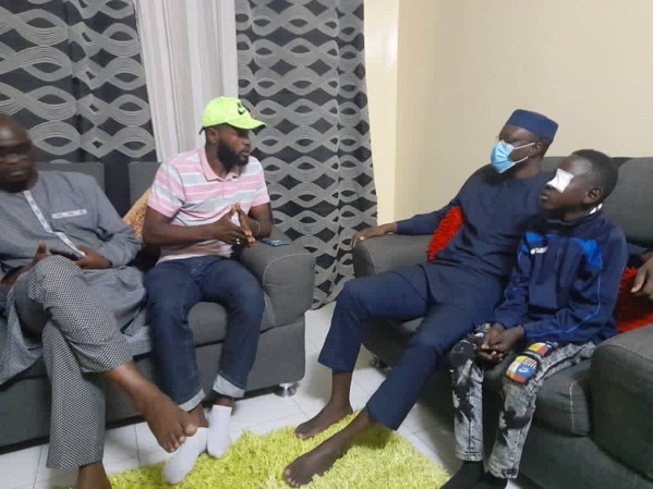 Sonko au chevet des "victimes de la répression aveugle du régime de Macky Sall" Sonko au chevet des "victimes de la répression aveugle du régime de Macky Sall"