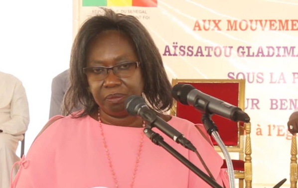 La ministre du Pétrole et des Énergies victime d'un malaise La ministre du Pétrole et des Énergies victime d'un malaise