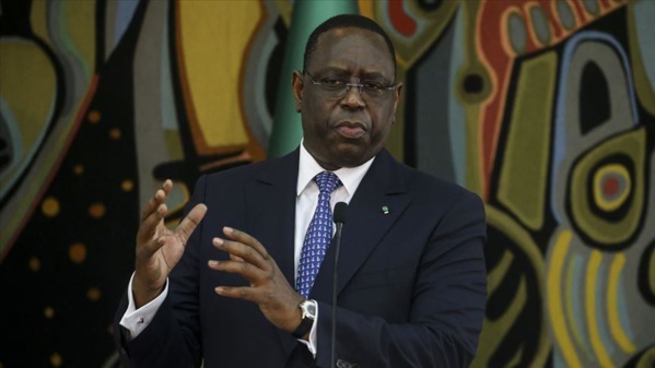 Chômage et formation des jeunes : Les Promesses de Macky Sall Chômage et formation des jeunes : Les Promesses de Macky Sall