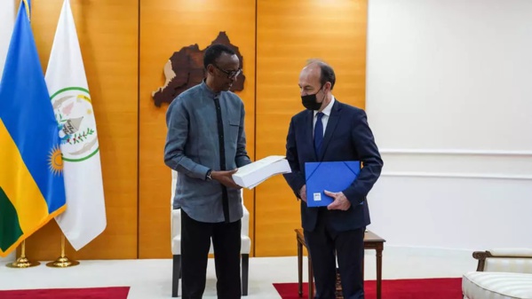 Génocide au Rwanda: un nouveau rapport commandé par Kigali se penche sur le rôle de la France Génocide au Rwanda: un nouveau rapport commandé par Kigali se penche sur le rôle de la France