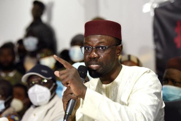 Sonko provoque : "Les Partisans du président légal et illégitime du Sénégal doivent certainement s’arracher le cheveux chaque fois que..." Sonko provoque : "Les Partisans du président légal et illégitime du Sénégal doivent certainement s’arracher le cheveux chaque fois que..."