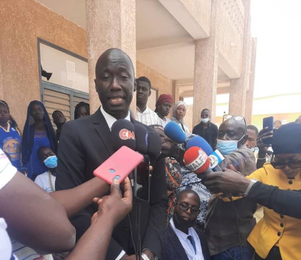 Délocalisation du lycée Talibou Dabo : Les mises en garde de Dame Mbodji Délocalisation du lycée Talibou Dabo : Les mises en garde de Dame Mbodji