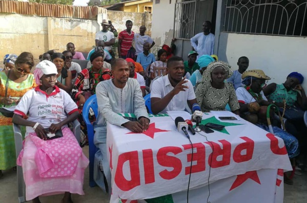 Ziguinchor : Les jeunes de la JPS et du MOJIP exigent la libération des "otages " Ziguinchor : Les jeunes de la JPS et du MOJIP exigent la libération des "otages "