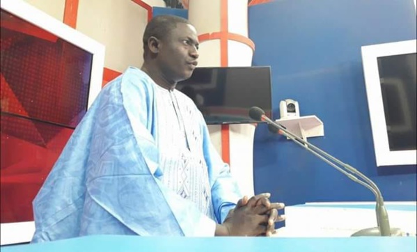 Média : Le journaliste Modou Mbacké Niang quitte la DTV Média : Le journaliste Modou Mbacké Niang quitte la DTV