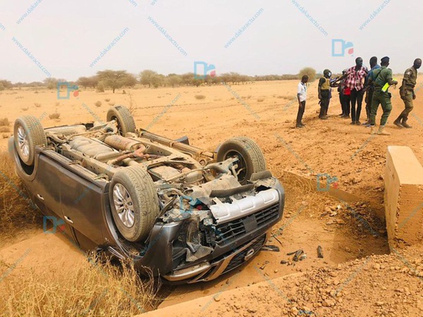 Tournée de Macky: Le griot Mbaye Pekh victime d'un accident Tournée de Macky: Le griot Mbaye Pekh victime d'un accident