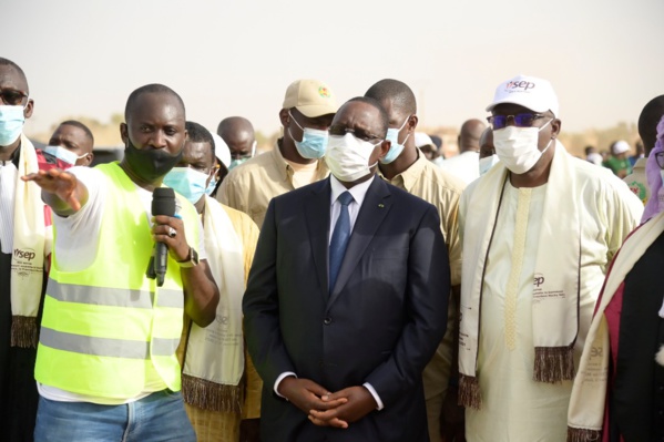 Cérémonie de pose de la première pierre de l’ISEP de Matam: le Chef de l’Etat magnifie le travail du ministre Cheikh Oumar Anne