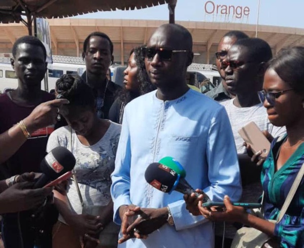 Manifestation du M2D à Grand Yoff: Le mouvement "Dieum Kanam compte "brouiller" la rencontre Manifestation du M2D à Grand Yoff: Le mouvement "Dieum Kanam compte "brouiller" la rencontre