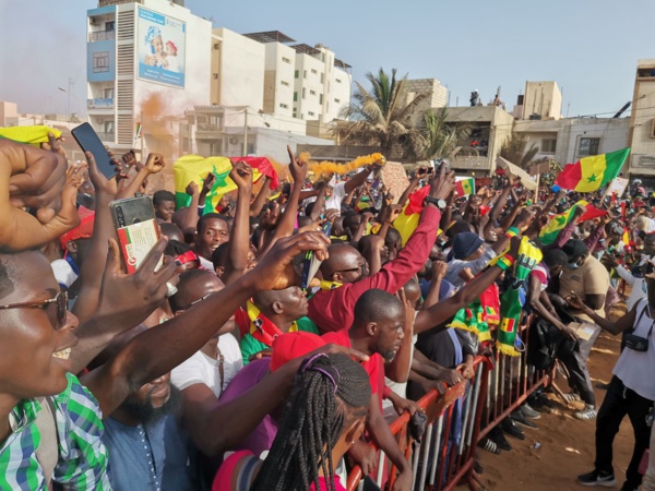  Grand-Yoff : La grande démonstration de force du M2D  (photos)