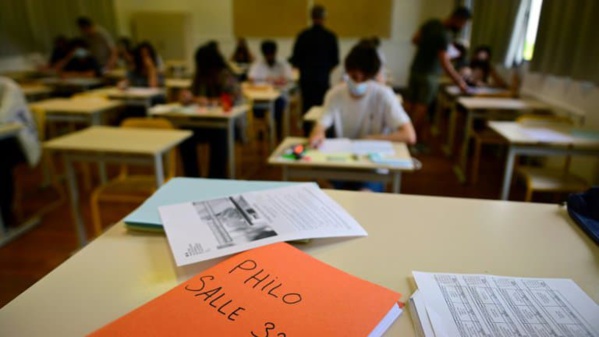 France: des copies de bac pro perdues, les élèves reconvoqués pour composer France: des copies de bac pro perdues, les élèves reconvoqués pour composer