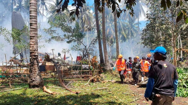 Philippines: un avion militaire s'écrase avec 92 personnes à bord