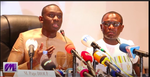 Pape Diouf nouvel ambassadeur de "1XBET" au Sénégal et en Gambie : "Je veille beaucoup sur mon image" Pape Diouf nouvel ambassadeur de "1XBET" au Sénégal et en Gambie : "Je veille beaucoup sur mon image"