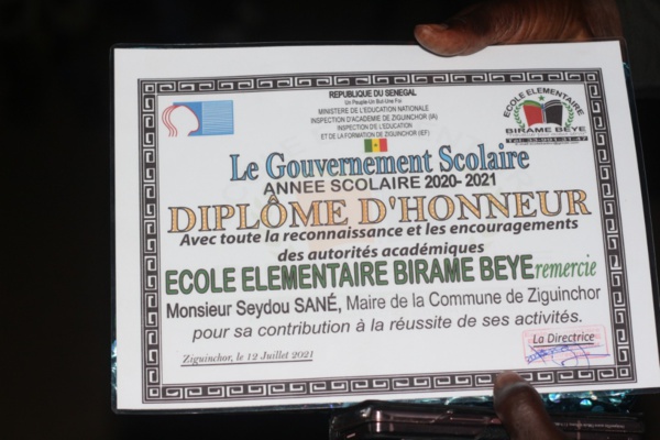Seydou SANE, Président du mouvement APZ/2K : "Le bonheur des enfants, mon combat quotidien " Seydou SANE, Président du mouvement APZ/2K : "Le bonheur des enfants, mon combat quotidien "