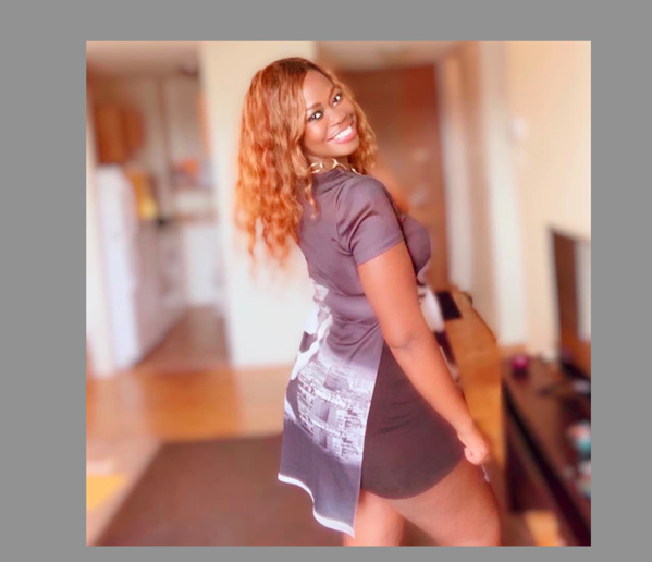 La chanteuse Sénégalaise Myrène montre sa forme généreuse !!! La chanteuse Sénégalaise Myrène montre sa forme généreuse !!!