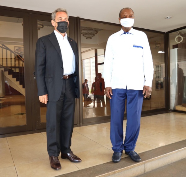 Conakry: Nicolas Sarkozy rencontre Condé