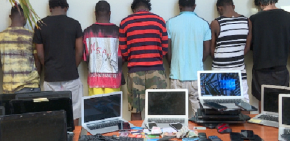 Cybercriminalité : 23 Nigérians arrêtés au Sénégal Cybercriminalité : 23 Nigérians arrêtés au Sénégal