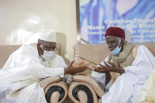 Présentations de Condoléances: Le Président Macky SALL à Thiénaba