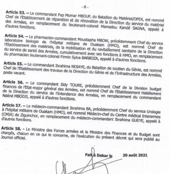 Vaste mouvement dans les rangs de l’armée : Macky Sall nomme et mute plusieurs officiers supérieurs Vaste mouvement dans les rangs de l’armée : Macky Sall nomme et mute plusieurs officiers supérieurs