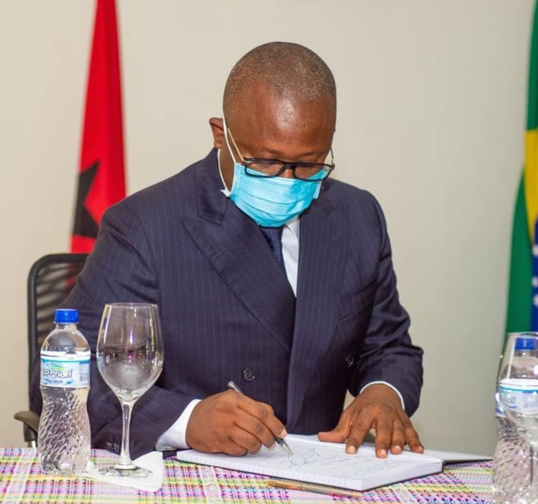 La Guinée Bissau rend hommage à Alioune Badara Cissé Cissé La Guinée Bissau rend hommage à Alioune Badara Cissé Cissé