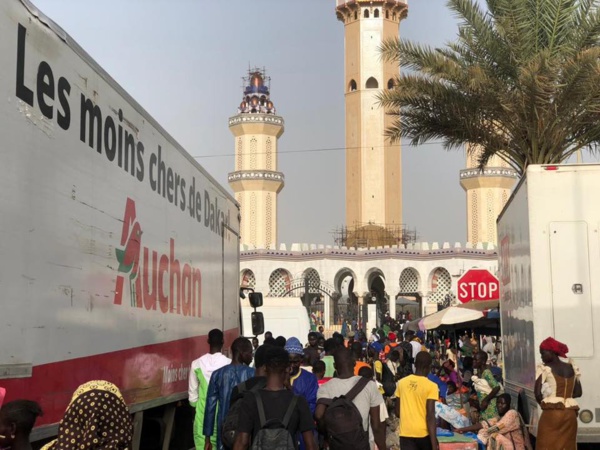 Touba : Auchan plie bagages Touba : Auchan plie bagages