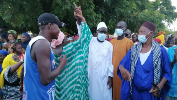 Elections locales 2022 : Le Dandemaayo et le Djiéri votent Dr Bocar M Daff Elections locales 2022 : Le Dandemaayo et le Djiéri votent Dr Bocar M Daff