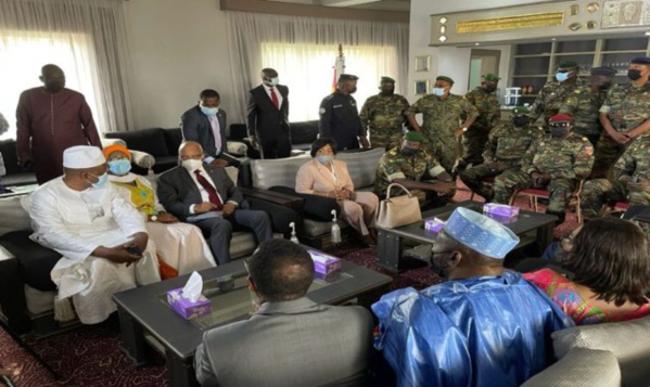 "Si j'étais le Colonel Doumbouya, je n'allais pas recevoir la CEDEAO" "Si j'étais le Colonel Doumbouya, je n'allais pas recevoir la CEDEAO"