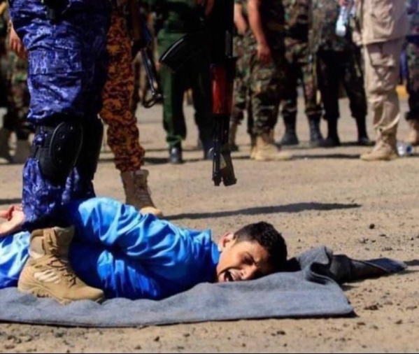 Yémen : Comment les rebelles Houthis ont exécuté neuf personnes Yémen : Comment les rebelles Houthis ont exécuté neuf personnes