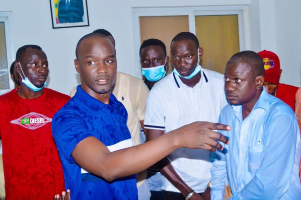 Pour stimuler la citoyenneté, la solidarité et la cohésion entre jeunes de Fatick : Maissa Mahécor Diouf met 4 millions dans le sport ! Pour stimuler la citoyenneté, la solidarité et la cohésion entre jeunes de Fatick : Maissa Mahécor Diouf met 4 millions dans le sport !