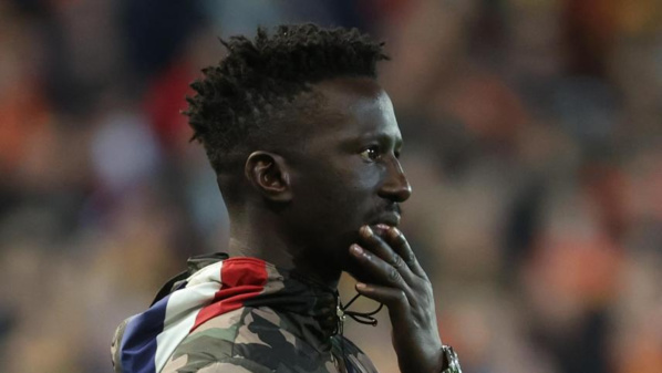 Standard de Liège : Mbaye Leye limogé Standard de Liège : Mbaye Leye limogé