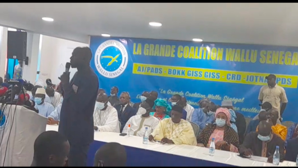 Élections locales : Le PDS et ses alliés lancent la coalition "Wallu Senegal" et tirent sur Macky Élections locales : Le PDS et ses alliés lancent la coalition "Wallu Senegal" et tirent sur Macky