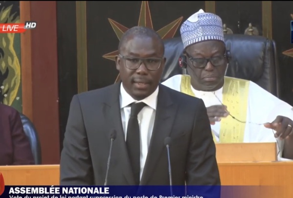 Assemblée nationale : Le député Abdou Aziz Diop démissionne du…