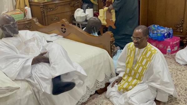 Gamou à Touba : Sérigne Mountakha reçoit Me Madické dans sa résidence Gamou à Touba : Sérigne Mountakha reçoit Me Madické dans sa résidence