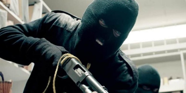 Attaque de l'usine de batteries de Sandiara : Un assaillant tué Attaque de l'usine de batteries de Sandiara : Un assaillant tué