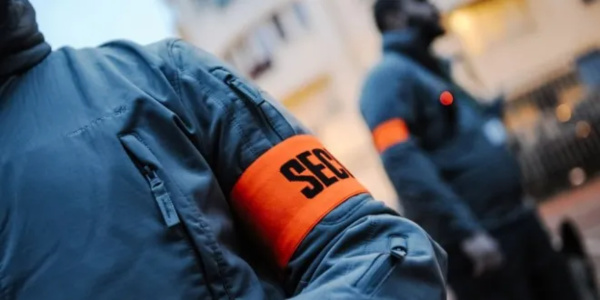 Un tôlier faux policier arrêté