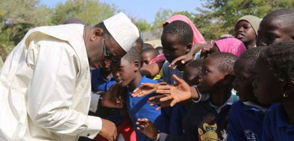 Macky Sall : « Le meilleur investissement doit être sur l’enfant » Macky Sall : « Le meilleur investissement doit être sur l’enfant »