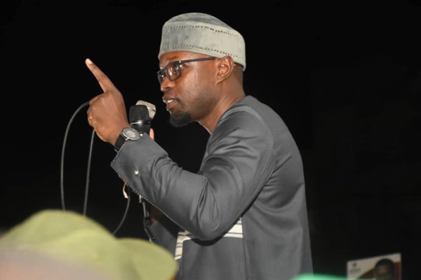 𝐄𝐃𝐈𝐓𝐎𝐑𝐈𝐀𝐋 : Ousmane Sonko a déjà signé la charte de non-violence 