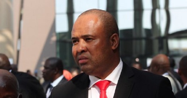 Limogeage du DG de Postes-Finances : L'amicale des diplômés des écoles des Postes tire sur Bibi Baldé Limogeage du DG de Postes-Finances : L'amicale des diplômés des écoles des Postes tire sur Bibi Baldé