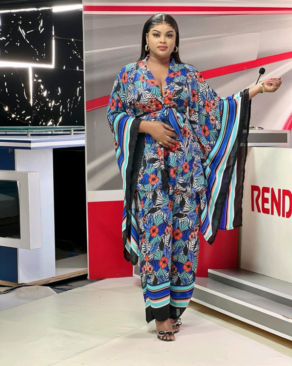 L’actrice et animatrice Mignonne_Jeanne de la sen tv L’actrice et animatrice Mignonne_Jeanne de la sen tv