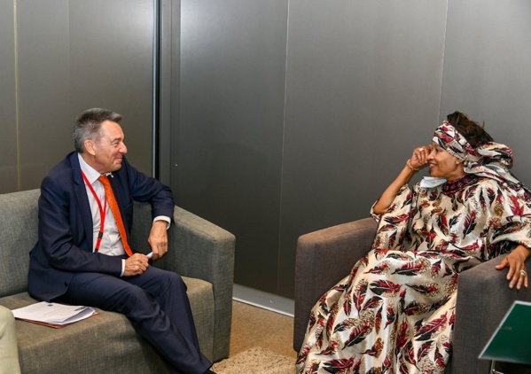 Déminage total de la Casamance : Aissata Tall Sall décroche la Croix Rouge Déminage total de la Casamance : Aissata Tall Sall décroche la Croix Rouge